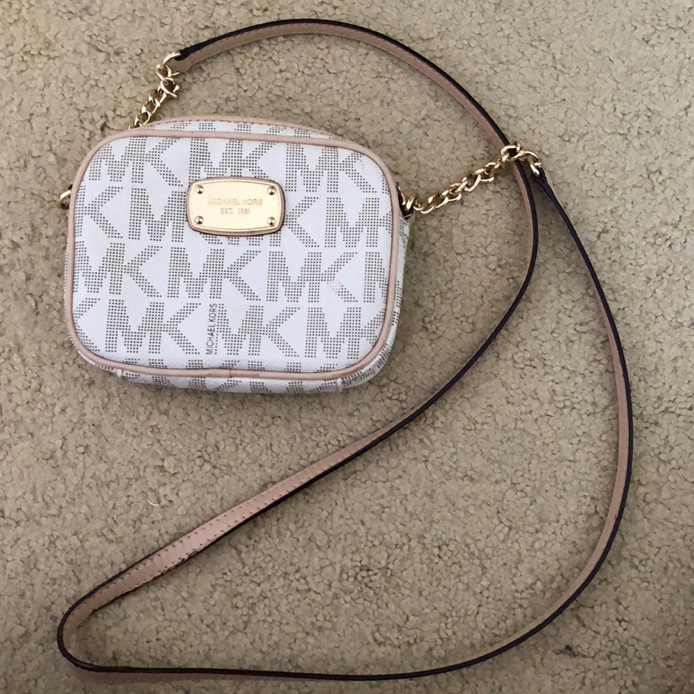 AUTHENTIC Michael Kors Purse